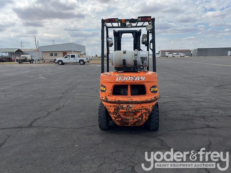 2012-doosan-g25-image-4