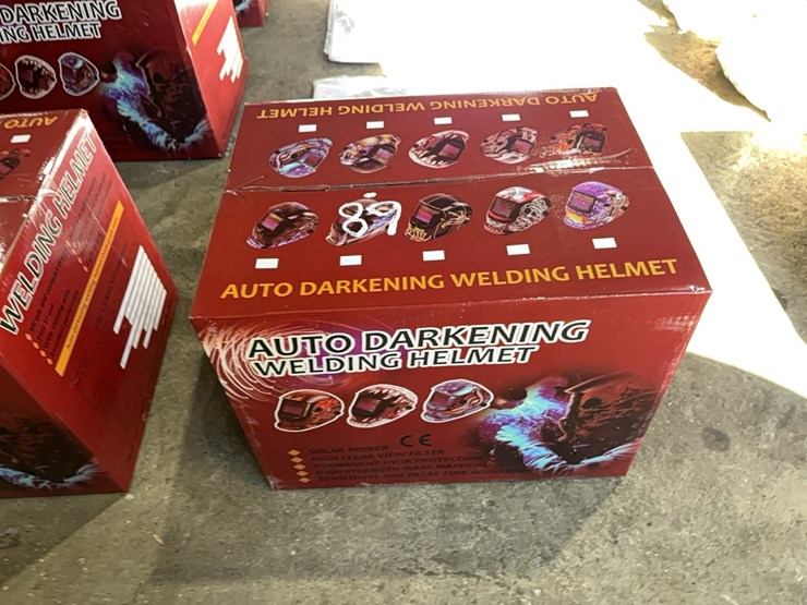 new-auto-darkening-welding-helmet-new-support-equipment-image-1