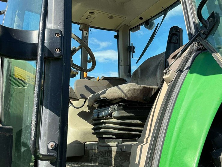 2008-john-deere-7330-image-11