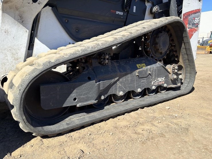 2023-bobcat-t86-image-15
