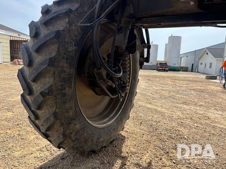 2011-case-ih-4420-sprayer-(dr12305-unit-472)-image-13
