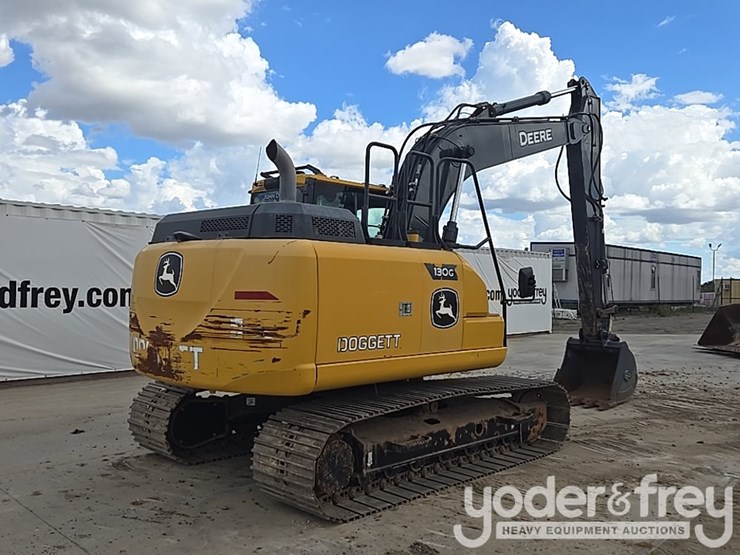 2022-deere-130g-image-5