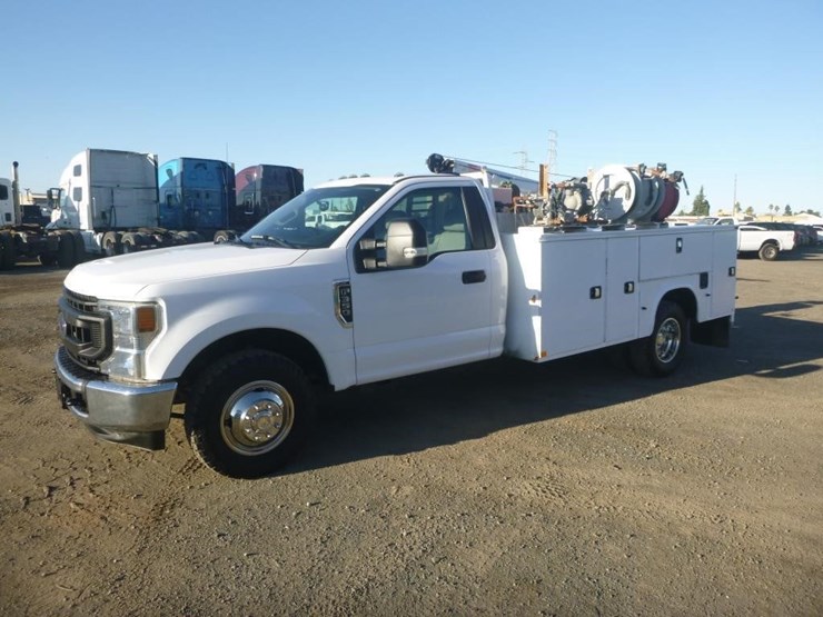 2020-ford-f350-image-1