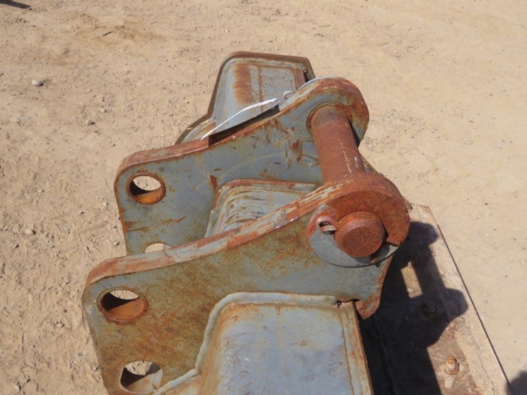 excavator-ditching-bucket-image-7