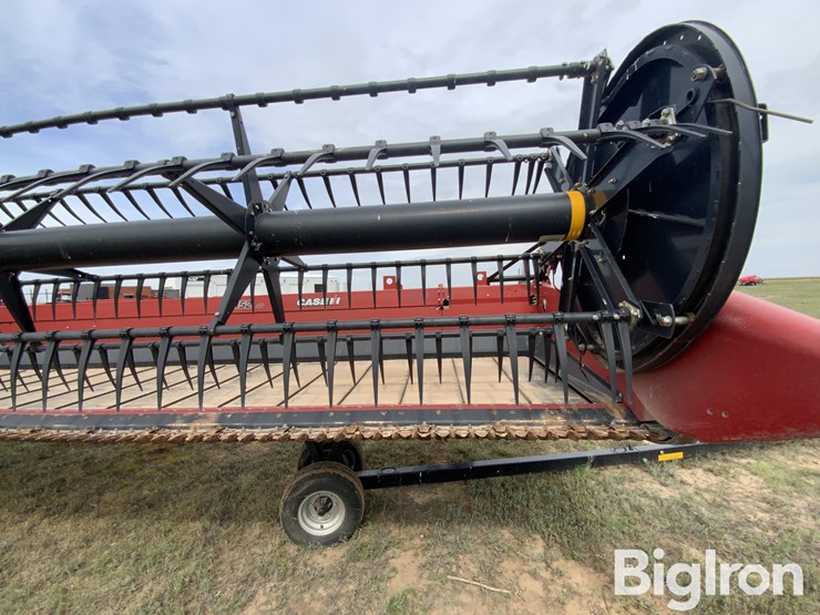 2014-case-ih-3152-image-9