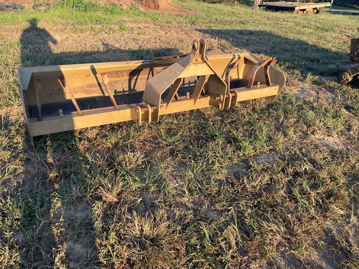 8'-3pt-a-&-b-yard-box-image-3