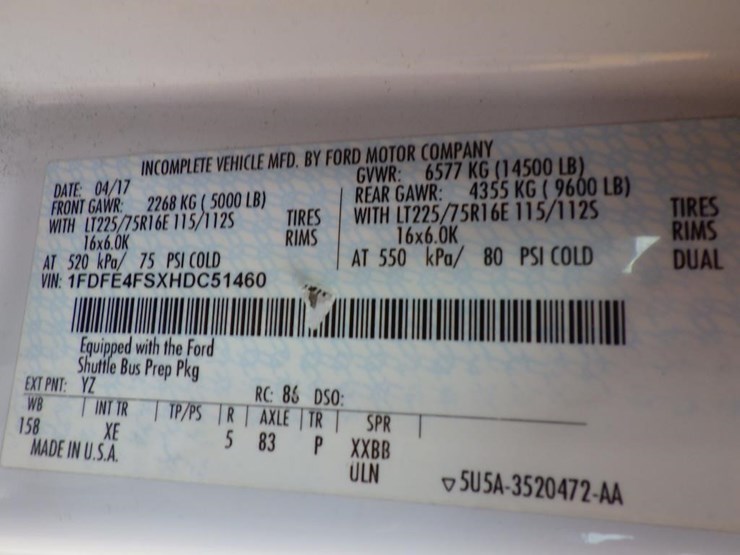 2017-ford-e450-image-17