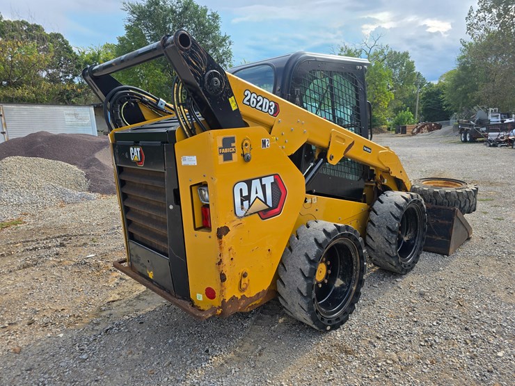 2020-caterpillar-262d3-image-19