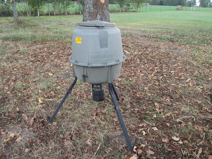 #29284-•-moltrie-deer-feeder-image-1