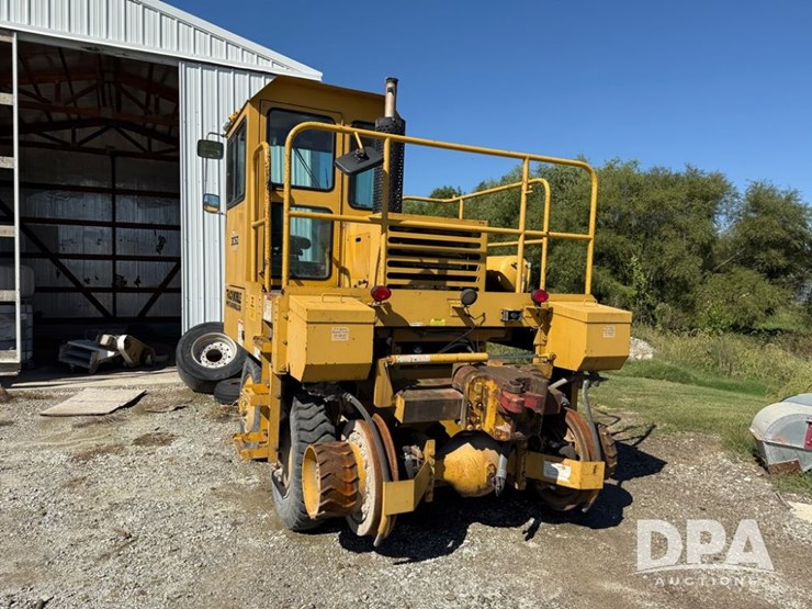 trackmobile-tm3050-railcar-mover-(np6170)-image-9