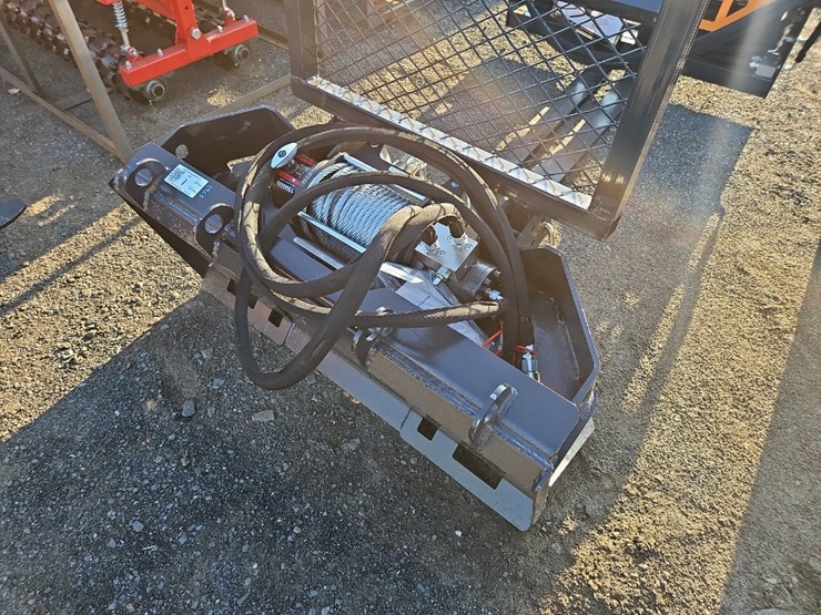 landhonor-fw-13-15000g-winch-attachment-image-3