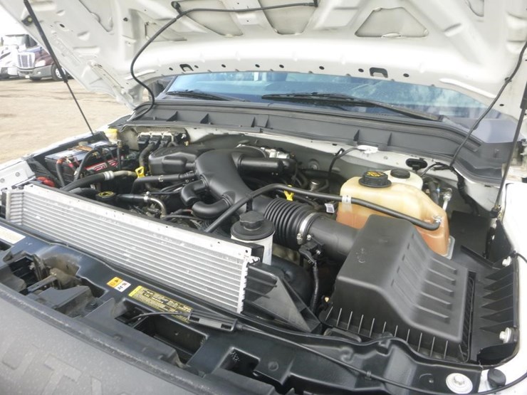 2012-ford-f450-image-23