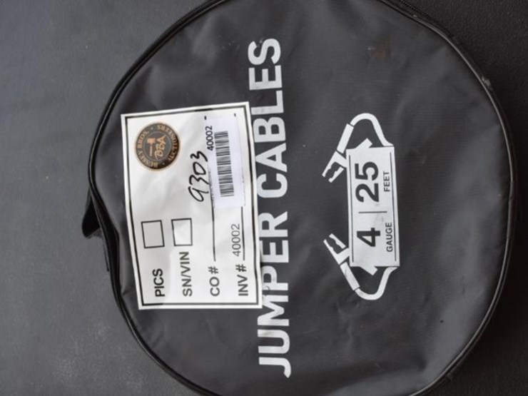 future-25ft-4-gauge-jumper-cables-with-carrying-case-image-1