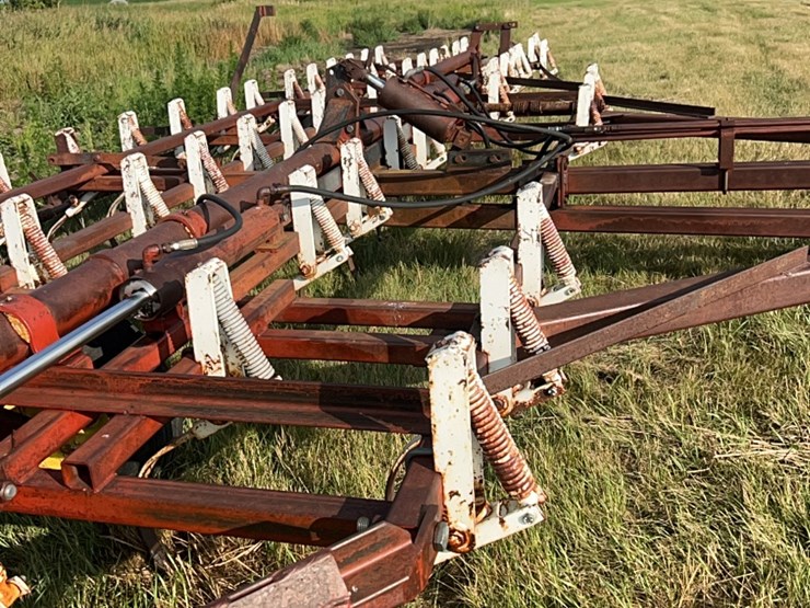 wilrich-43’-field-cult-image-4