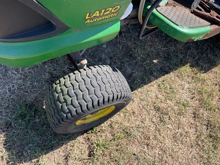 john-deere-la120-image-7