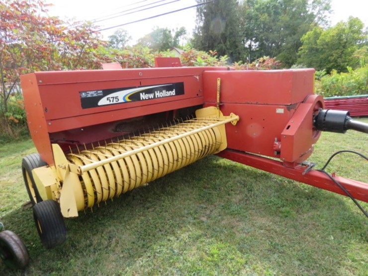 new-holland-575-image-10