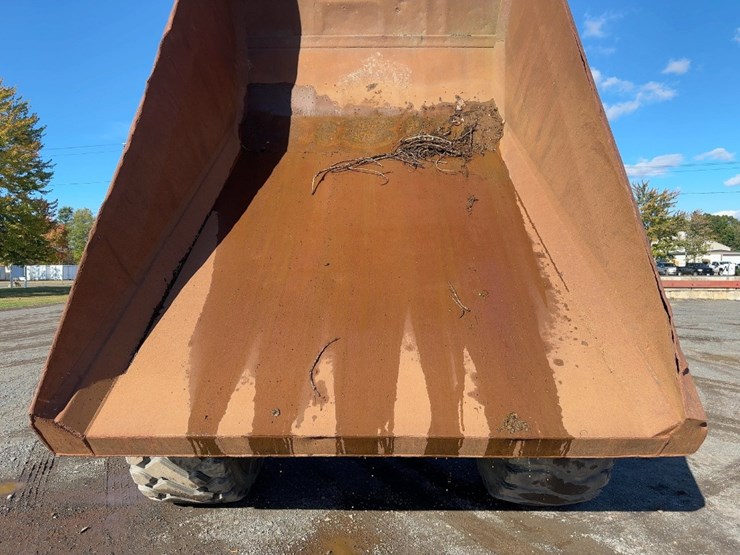1995-caterpillar-d25d-image-25