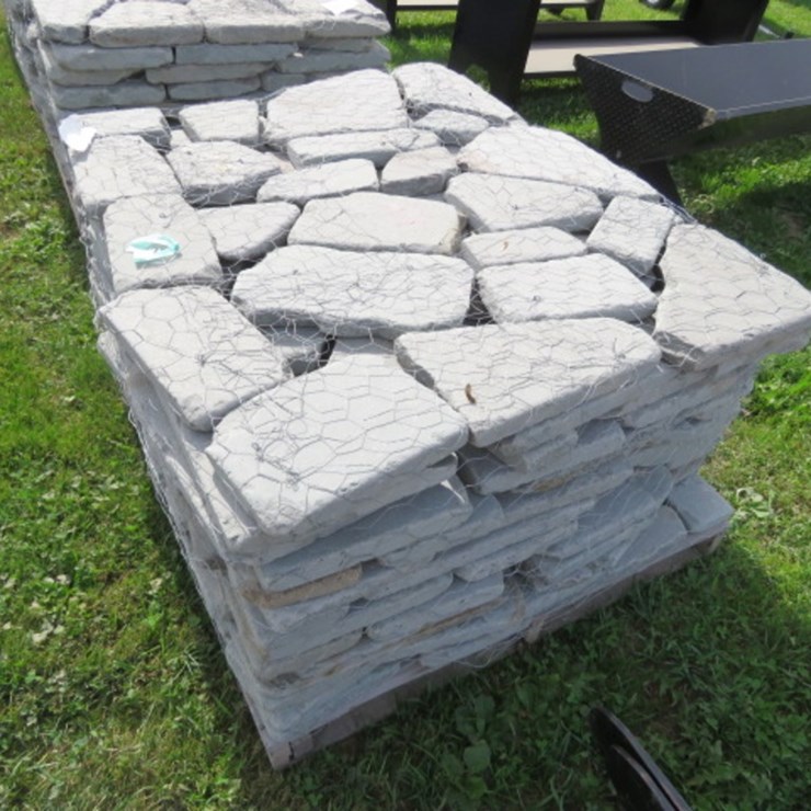 PENNSYLVANIA BLUE STONE TUMBLED ROCKS