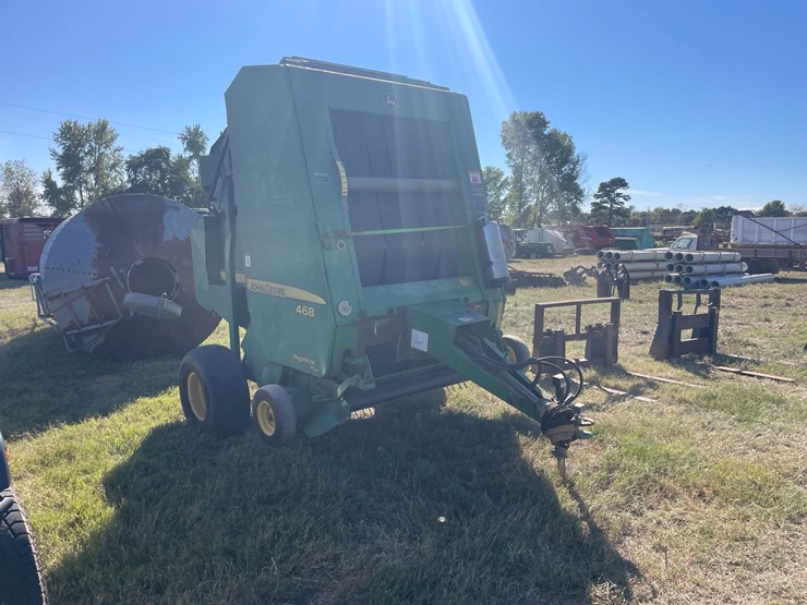 john-deere-468-image-2