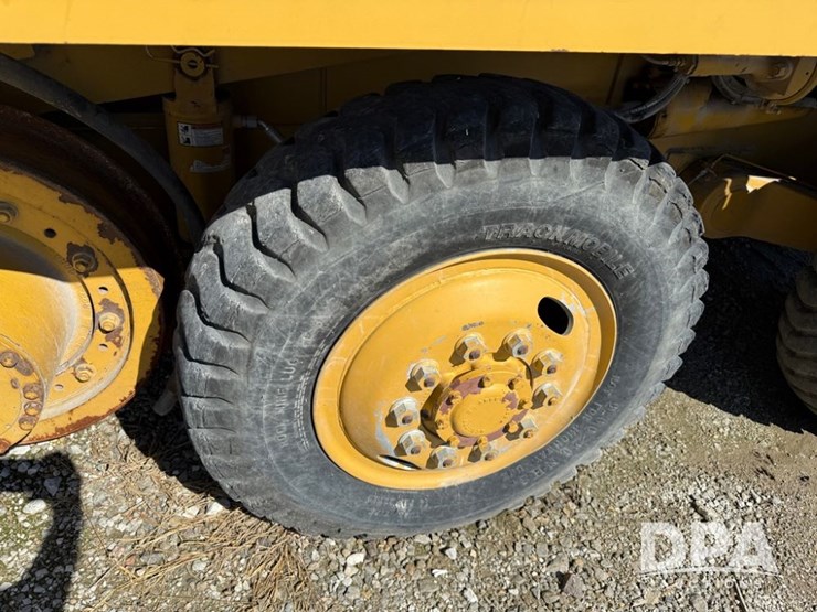 trackmobile-tm3050-railcar-mover-(np6170)-image-22