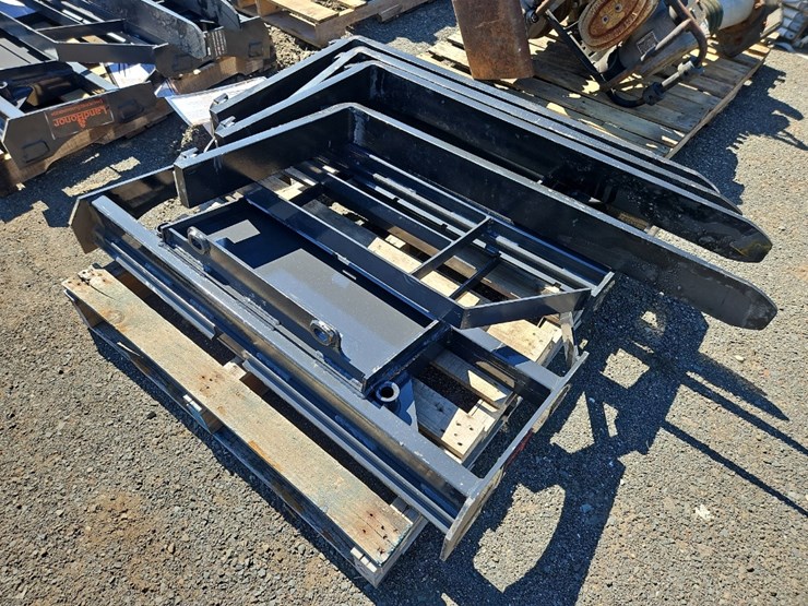(2)-landhonor-42"-forks-image-1