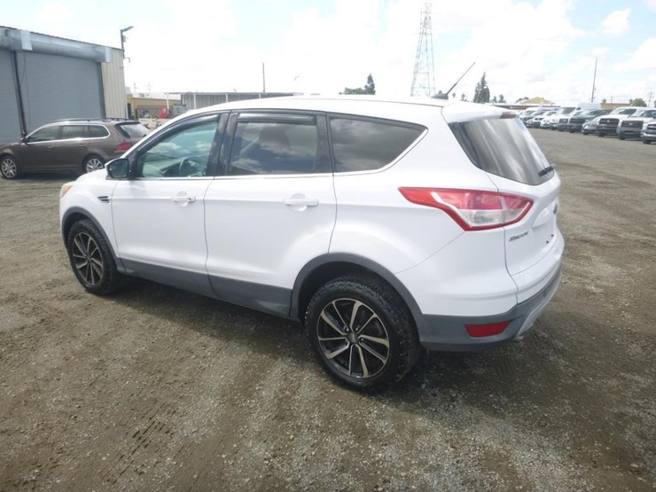 2014-ford-escape-image-4