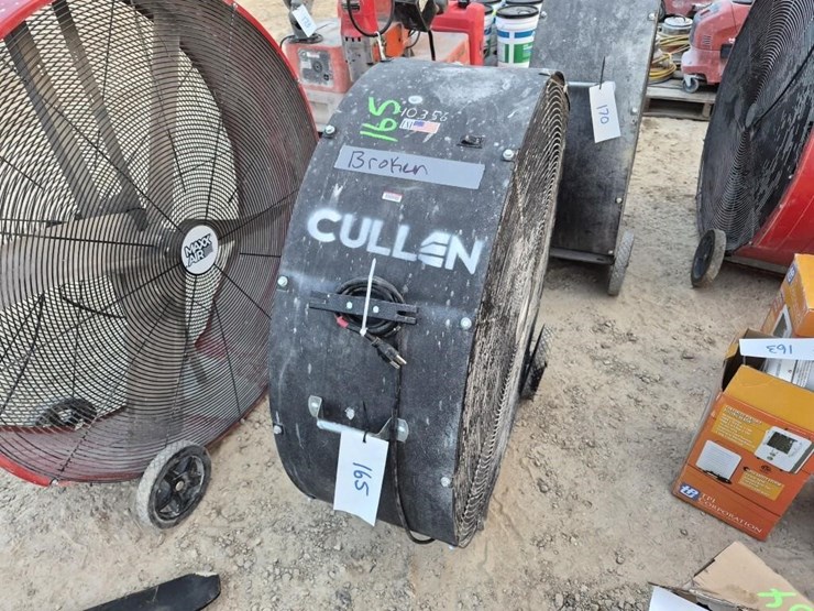 inudustrial-barn-fan-(as-is-unit)-image-2