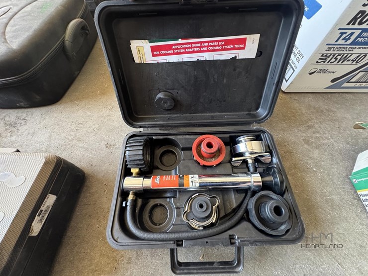 snap-on-cooling-system-tester-kit-svts272-snap-on-cooling-system-tester-kit-svts272-image-2