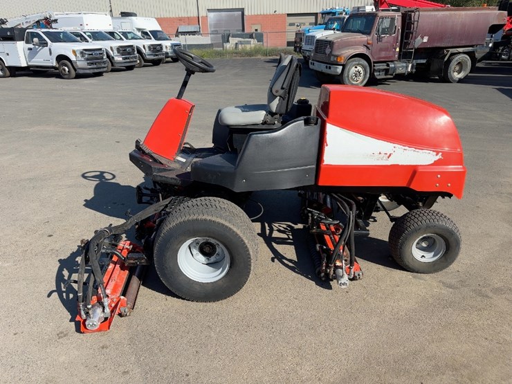 jacobsen-acai-reel-mower-image-2