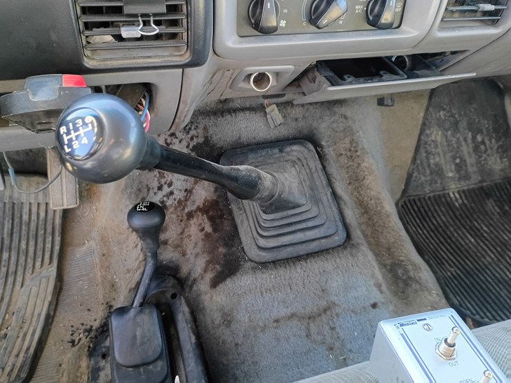 1996-ford-f350-image-53
