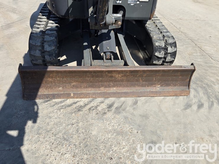 2021-bobcat-e35-image-14