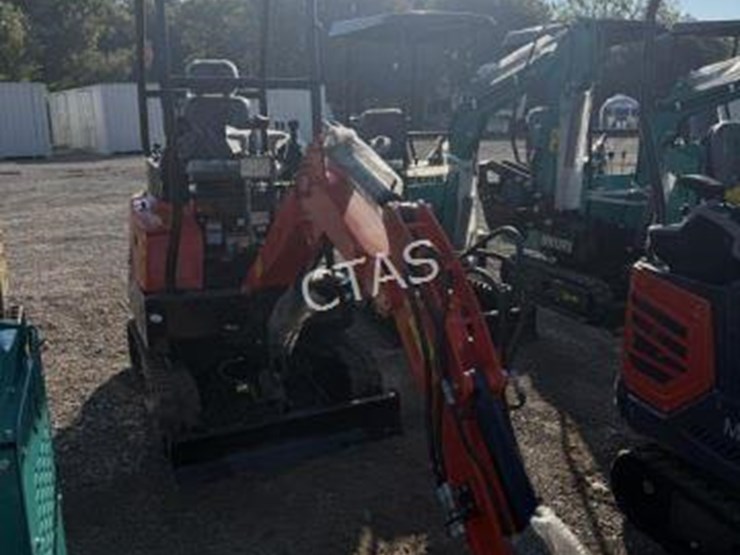 #59-•-mini-excavator--kuboda-diesel---model:-nt18k-image-2