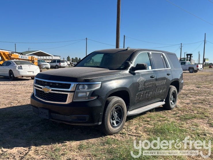 2015-chevrolet-tahoe-image-1