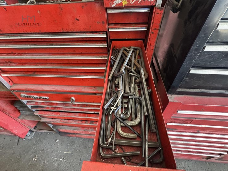 snap-on-rolling-tool-box-&-top-chest-with-side-cab-snap-on-rolling-tool-box-&-top-chest-with-side-cab-image-13