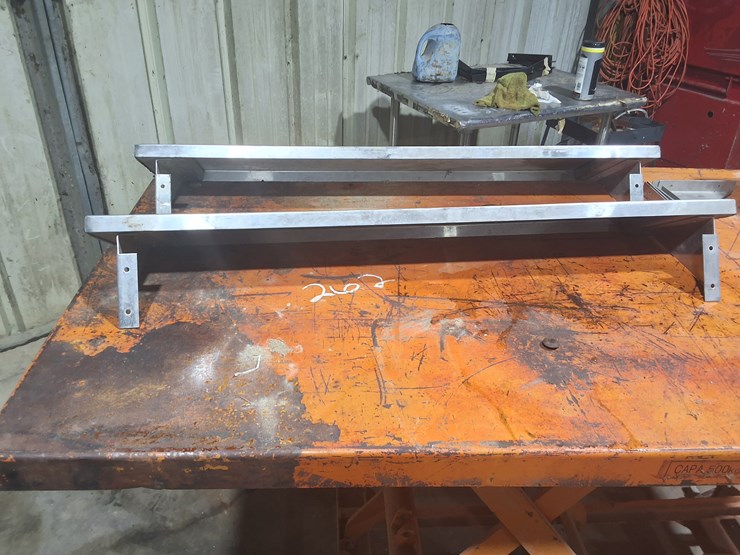#522-•-lot-of-2-stainless-steel-shelves-image-3