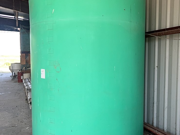 3000-gallon-tank-image-9