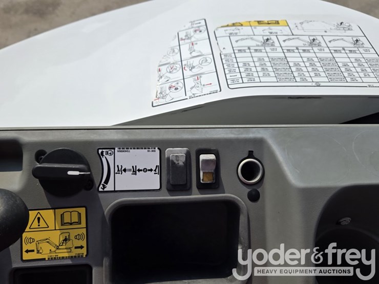 2021-bobcat-e35-image-57
