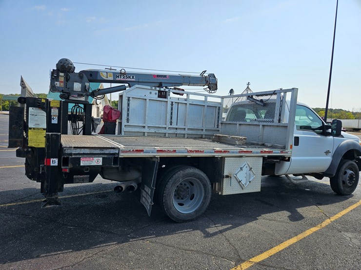 2011-ford-f450-image-19