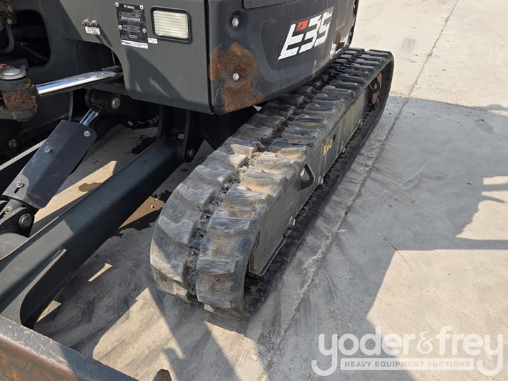2021-bobcat-e35-image-18