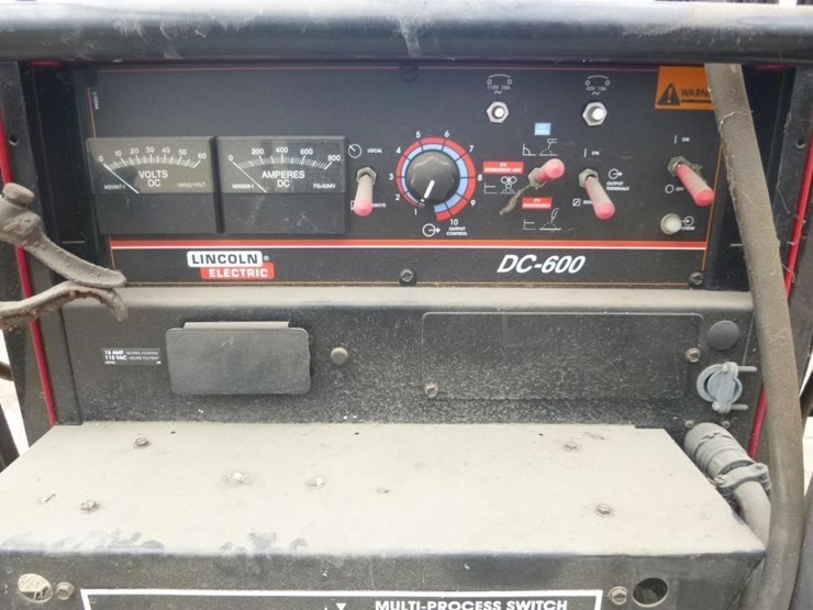 lincoln-dc-600-welder-power-source-image-5