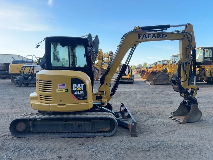 2018-caterpillar-305-image-6