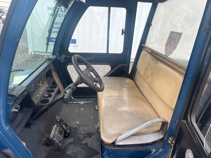 ezgo-golf-cart-image-5