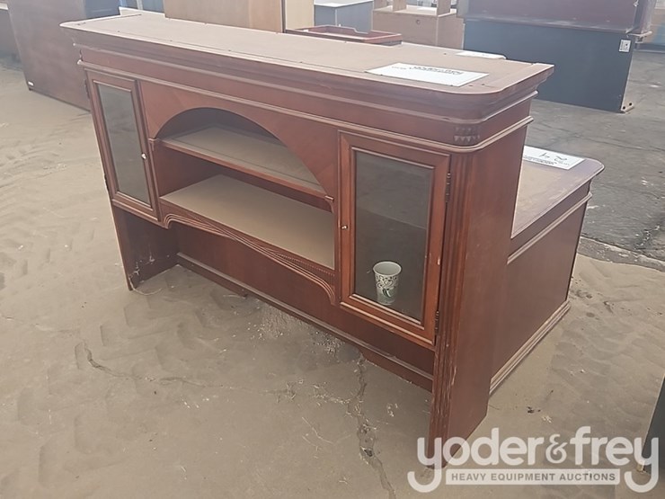 office-desk-image-5