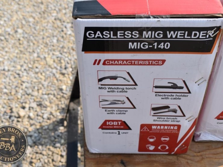 landhero-mig-140-gasless-mig-welder,-dual-voltage-110v/220v,-igbt-inverter-image-3