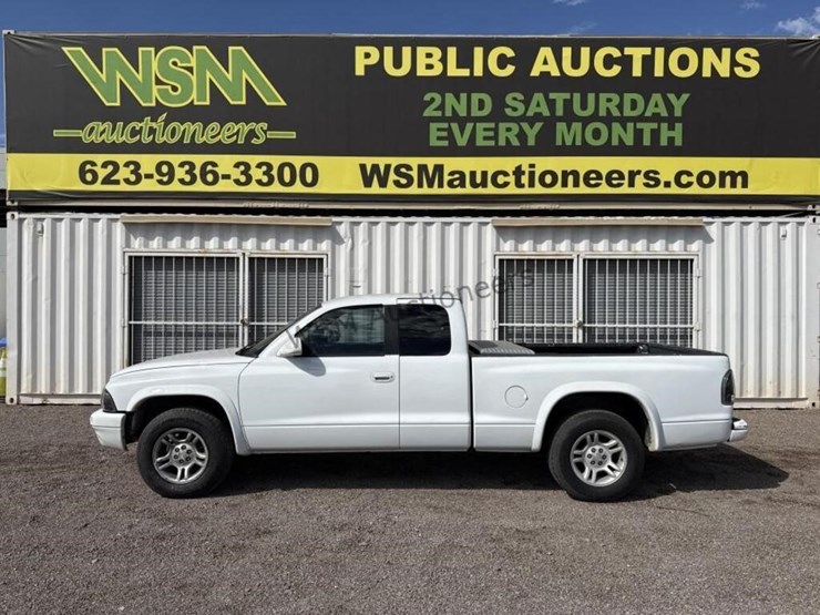 2004-dodge-dakota-image-1