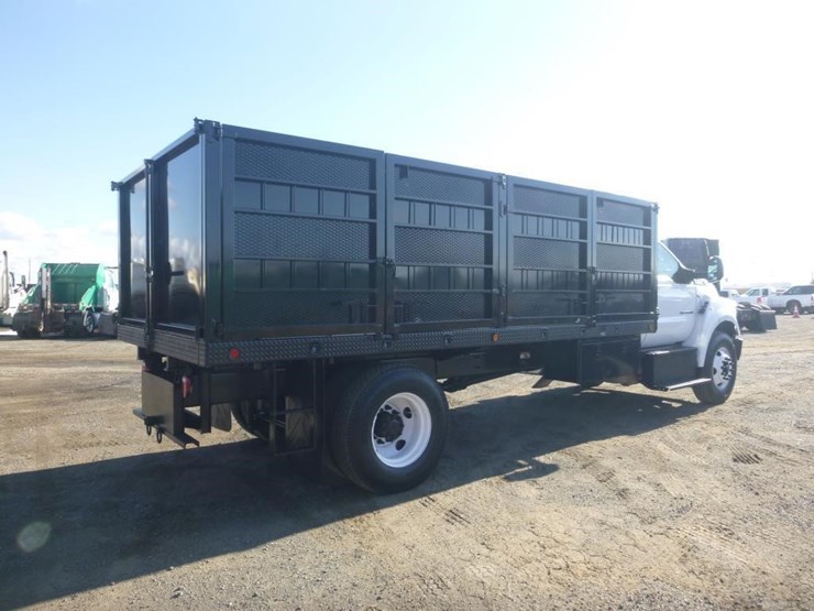 2016-ford-f750-image-3