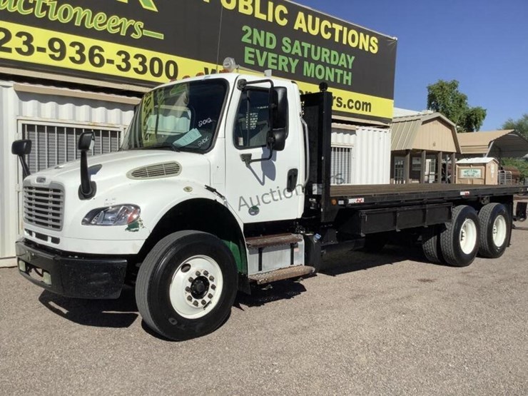 2012-freightliner-m2-f/b-image-2