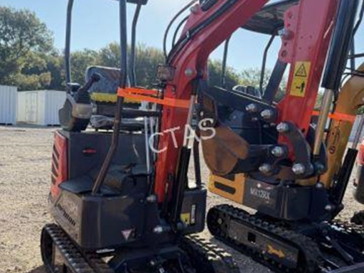 #56-•-mini-excavator--gas---model:-mx15rx-image-2