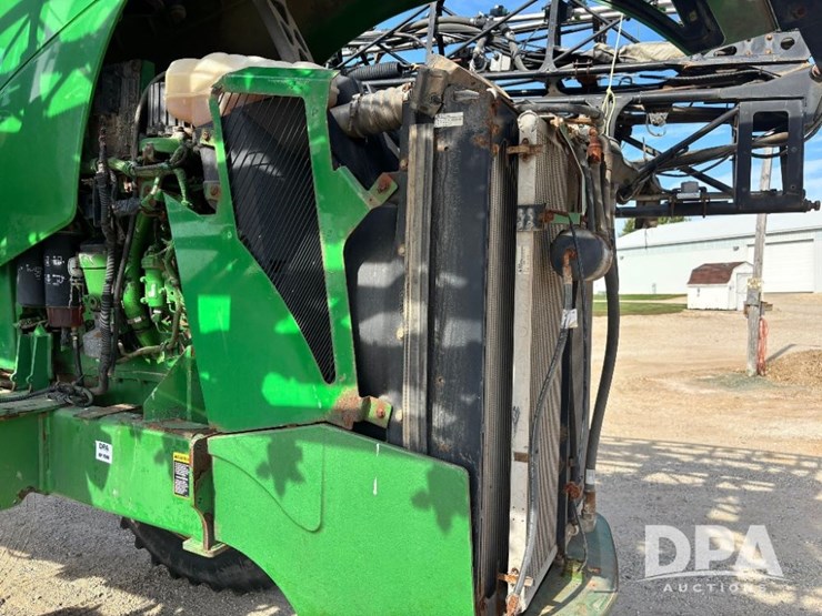 2014-john-deere-4940-image-32