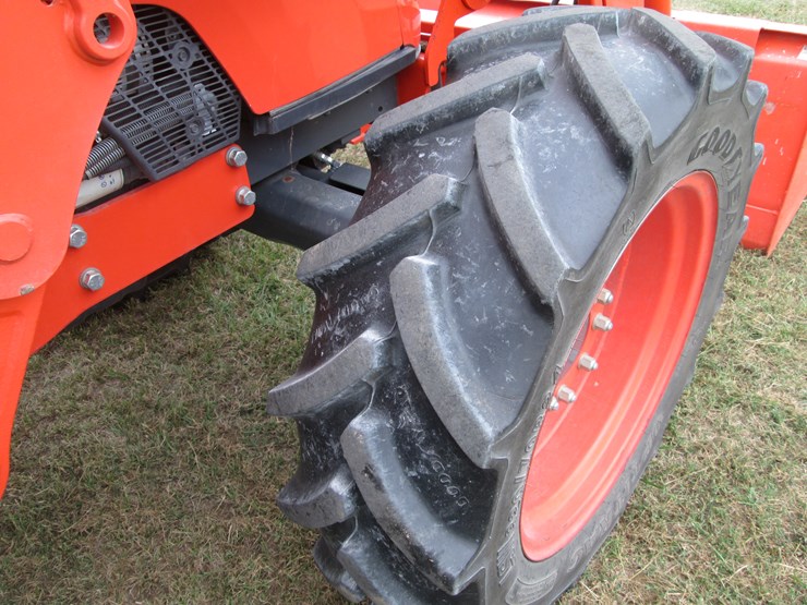 2020-kubota-la1154-image-14
